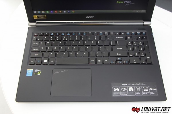 Acer Aspire V15 Nitro Black Edition Hands On 04 - Lowyat.NET