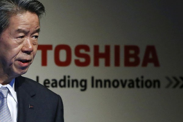 Toshiba Corp President and Chief Executive Hisao Tanaka speaks during the company's corporate strategy meeting in Tokyo August 7, 2013. Toshiba Corp said on Wednesday it has set a sales target for its nuclear power business of 630 billion yen ($6.45 billion) for the year to March 2016, citing steady progress with projects in China and the United States. REUTERS/Issei Kato (JAPAN - Tags: BUSINESS SCIENCE TECHNOLOGY)