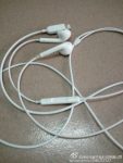 Lightning EarPod Leak 1