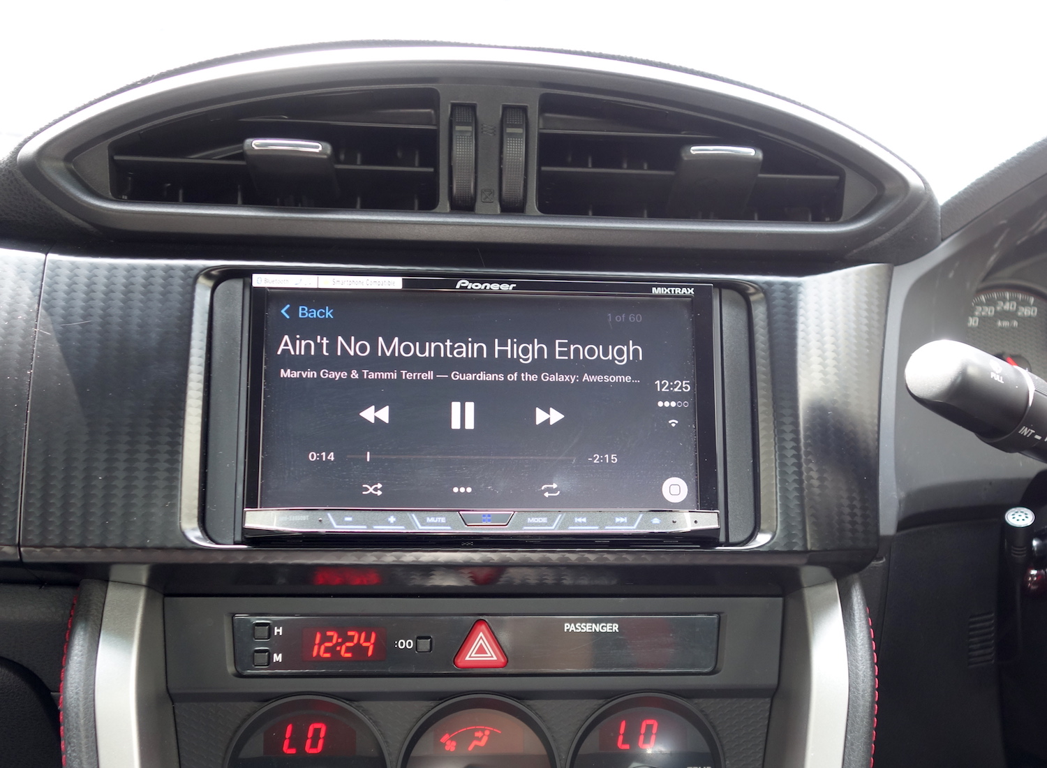 Music on Pioneer X8850BT CarPlay