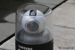 Samsung Gear 360 Camera Lightning Review 03