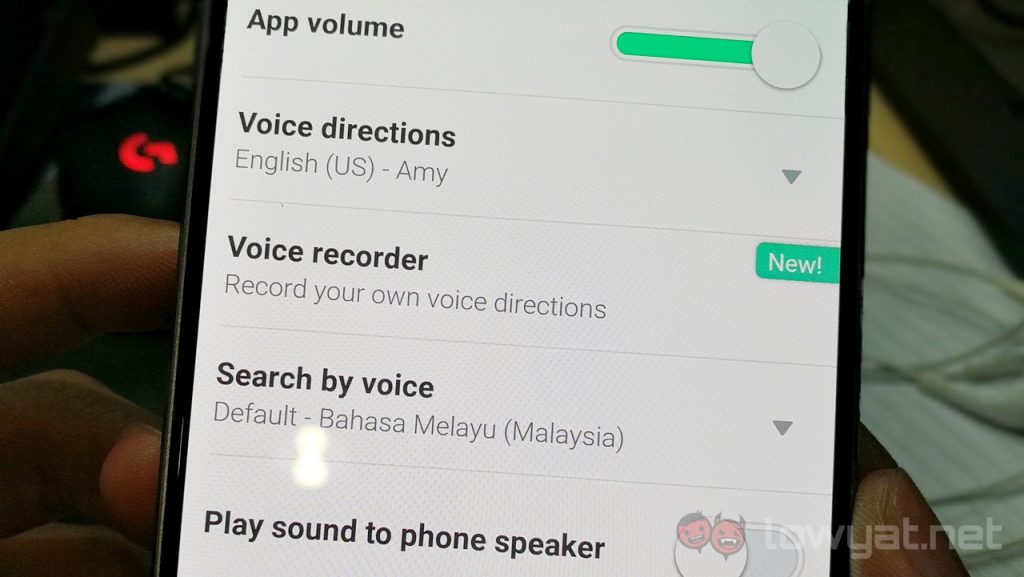 how do i get other voices for waze