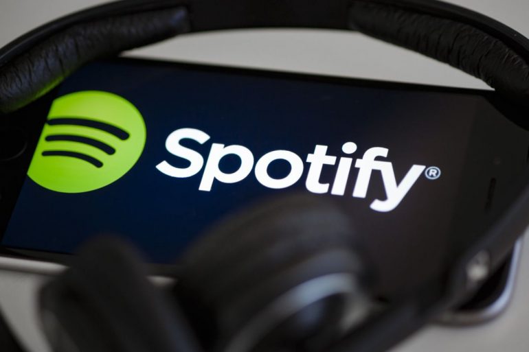 spotify support complaints from angry fans