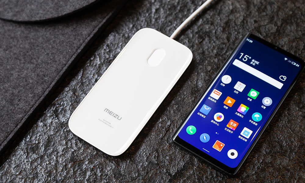 Meizu Zero Features No Charging Port and Physical Buttons  Not Even a SIM Card Tray - 23