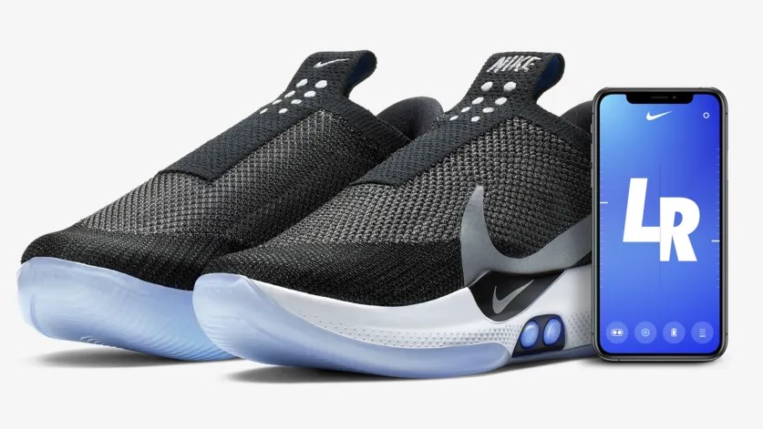 Nike Adapt BB Comes with Self-Lacing 