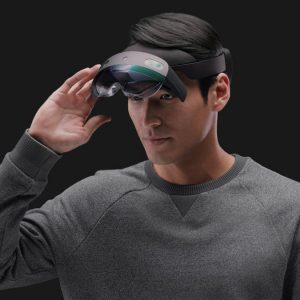 HoloLens 2