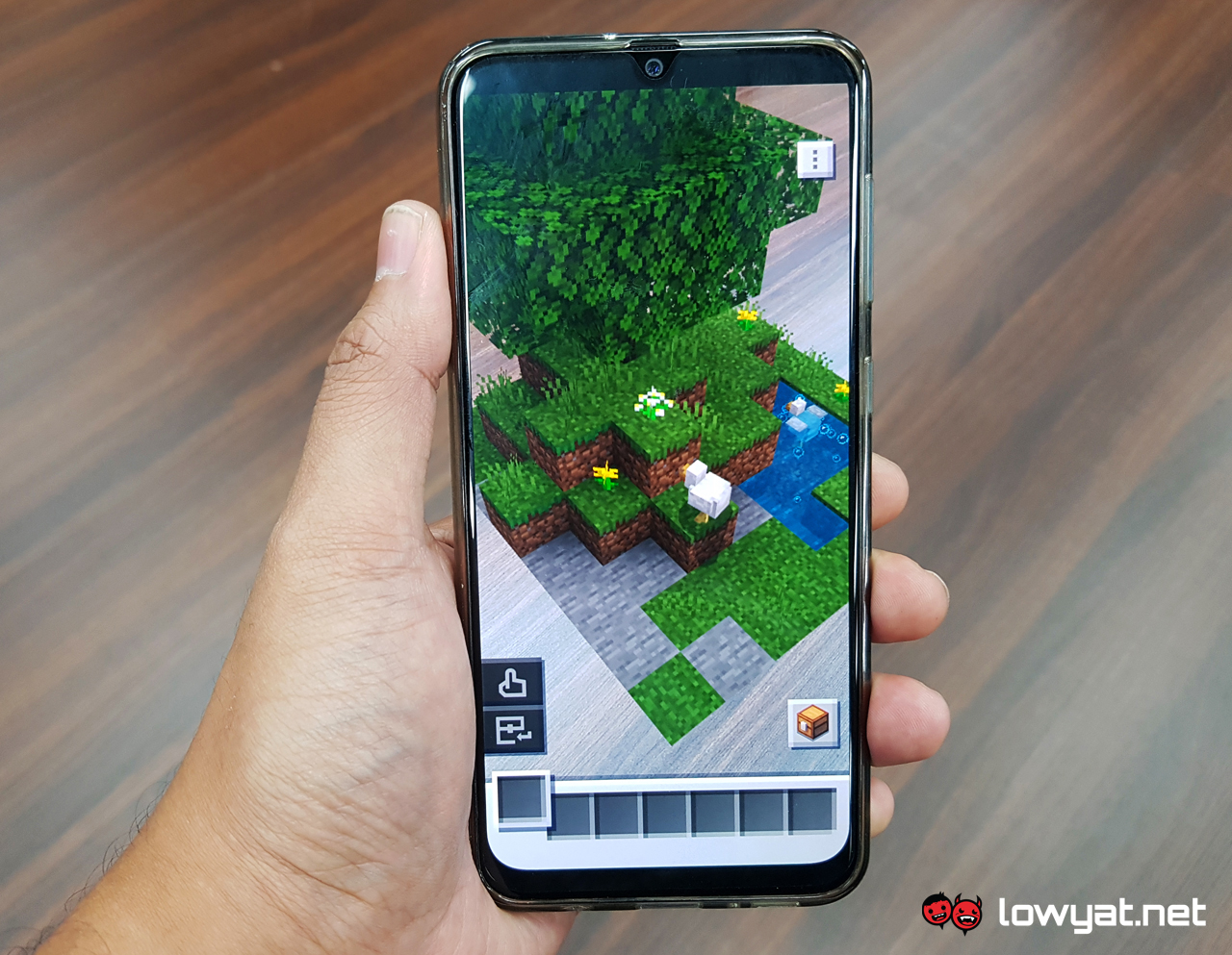 Minecraft Earth: Play Augmented Reality Game Now