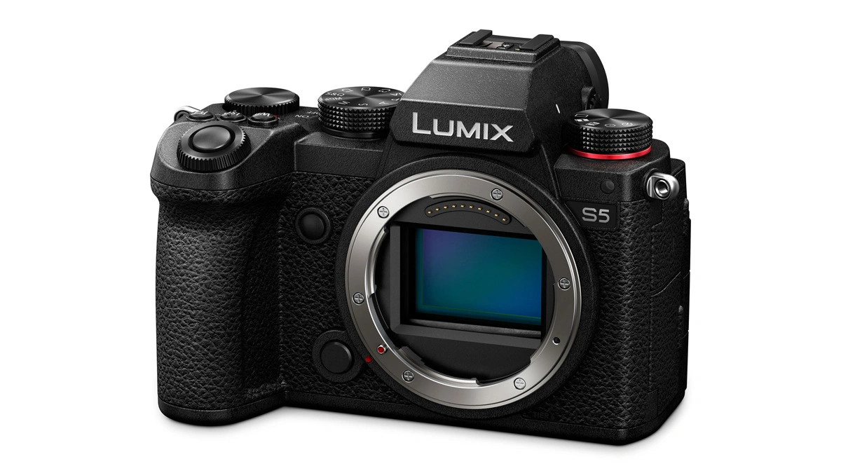 LUMIX S5 Full Frame Mirrorless Camera - Panasonic UK & Ireland