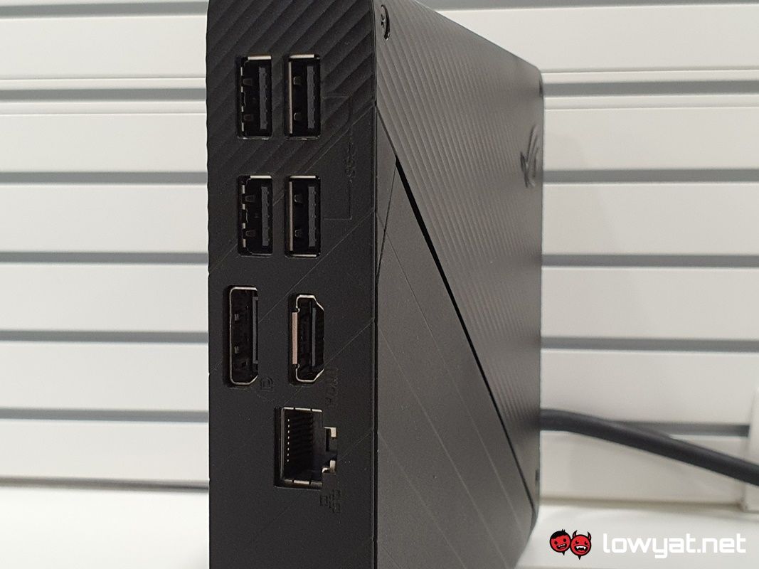 ASUS ROG Flow X13 Hands On  Portability And Gaming Gets An Overhaul - 29