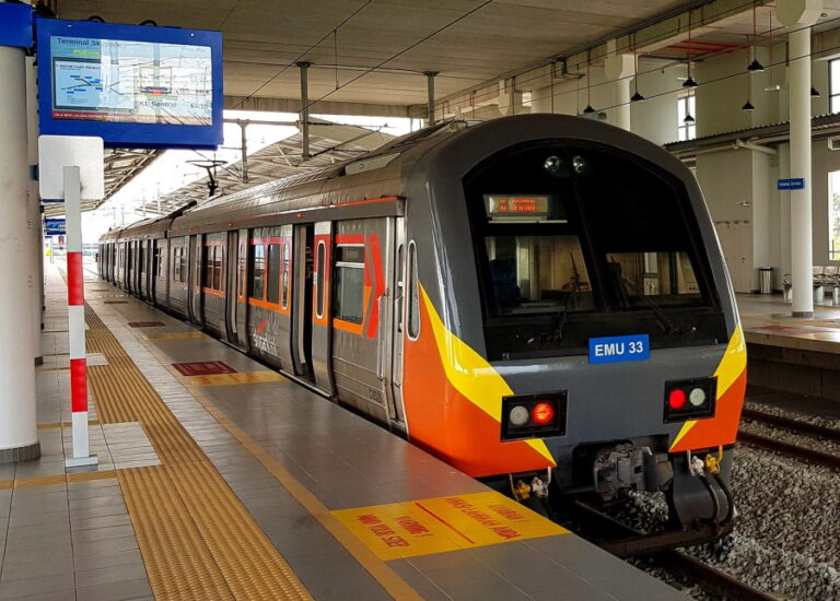 KTMB To Provide Free Train Rides For Primary School Students And OKU ...