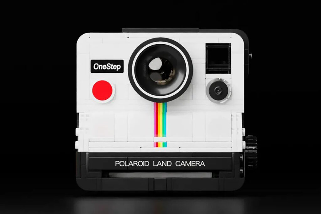 LEGO Polaroid Onestep SX-70 replica