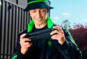 Razer Edge Handheld Gaming Wi-Fi 5G Now Official