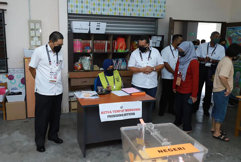 You Must Surrender Your Phone To The Presiding Officer During GE15 - 16