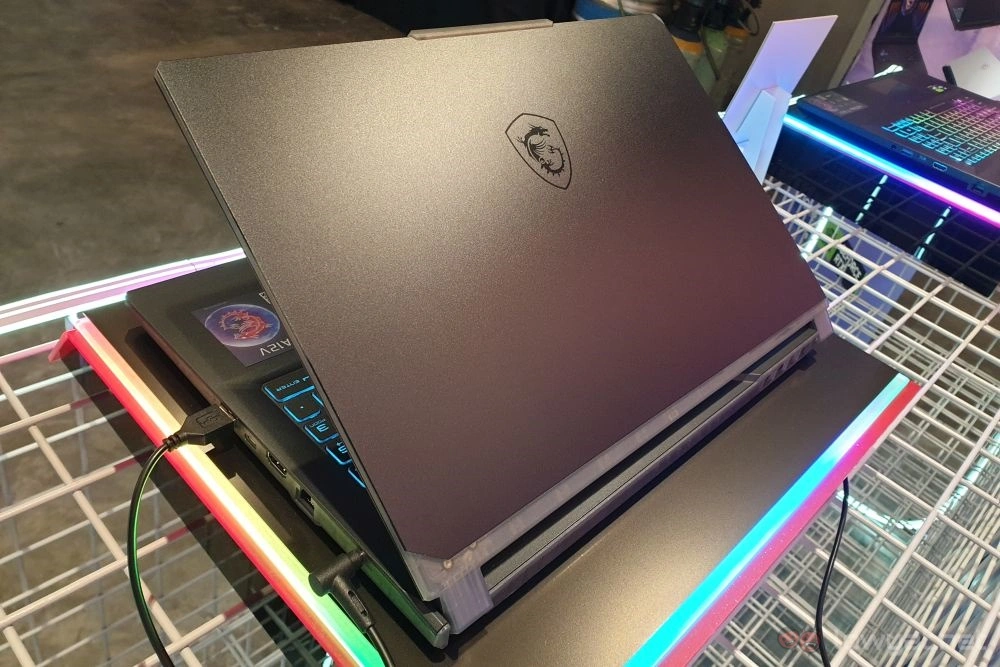 MSI Confirms Arrival Of Cyborg 15  Stealth Series Laptops In Malaysia - 56