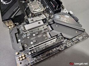 MSI MPG X670E Carbon WiFi 7