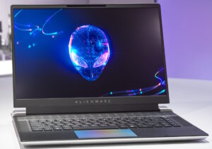 Alienware x16