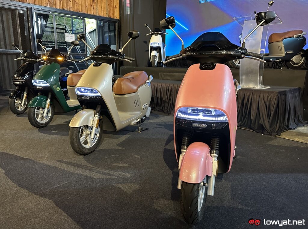 Blueshark R1 Smart Electric Scooter Malaysia