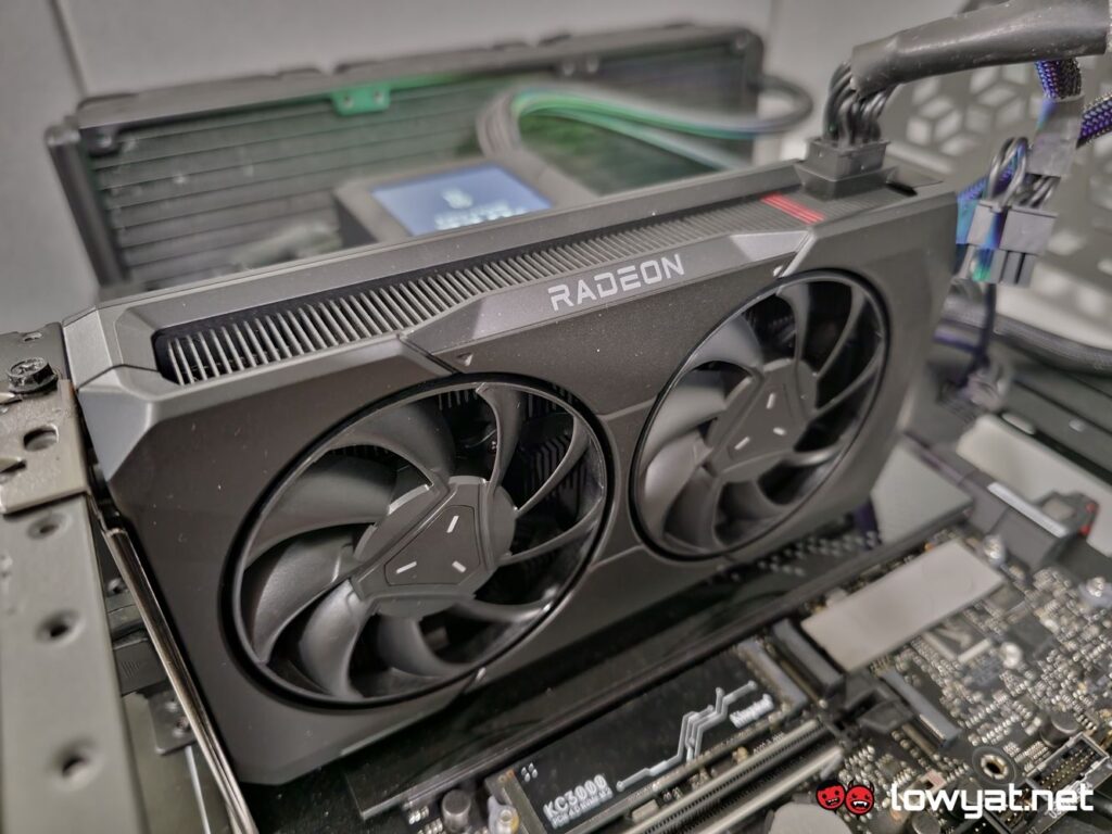 AMD Radeon RX 7600 1