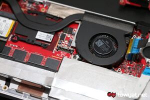 ASUS ROG Ally Hands On 18