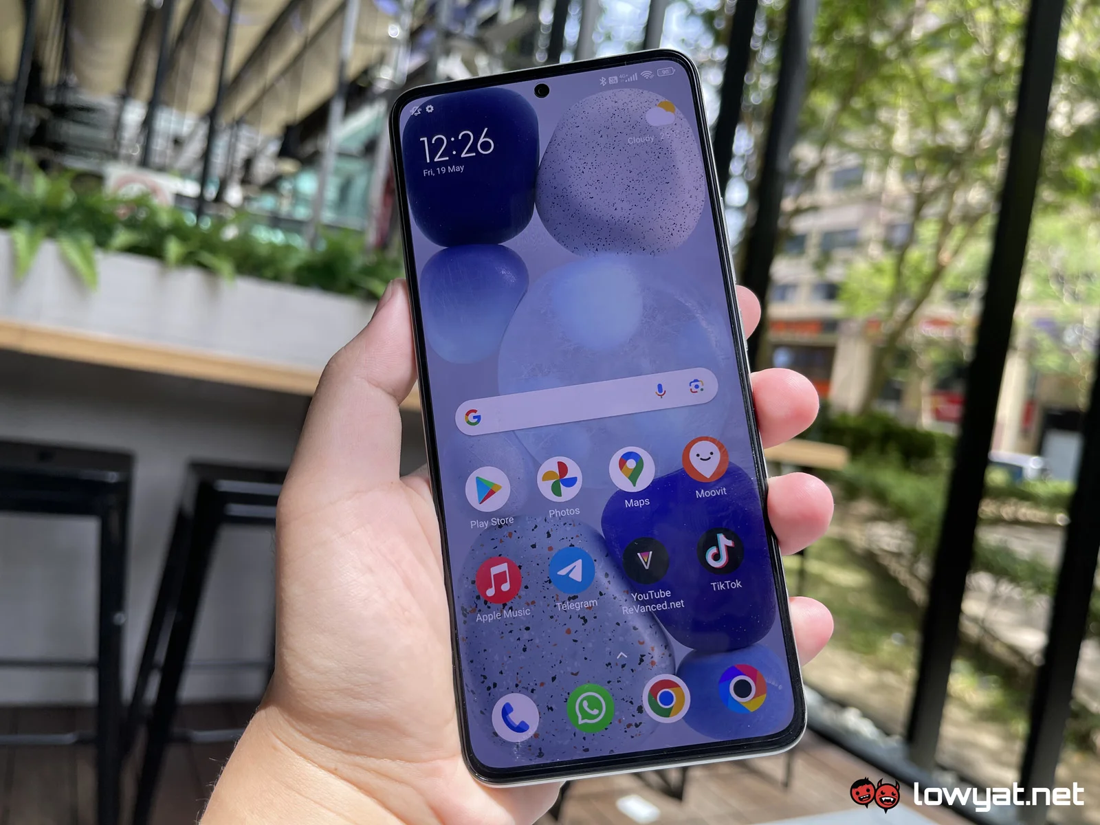 Review - POCO F5 Pro: Moving up to the premium tier