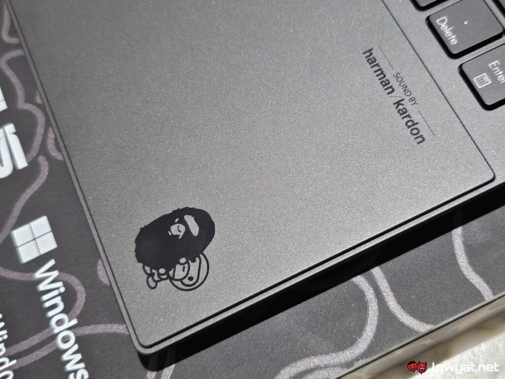 ASUS Vivobook S 15 OLED BAPE Edition Malaysia 09