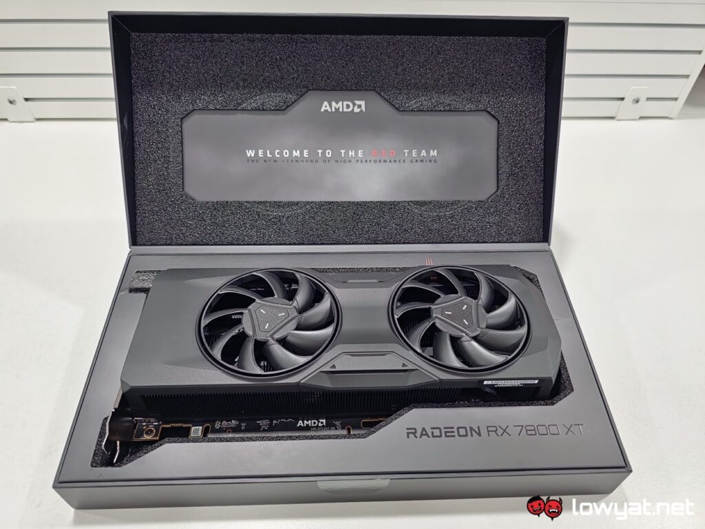 AMD Radeon RX 7800 XT 9