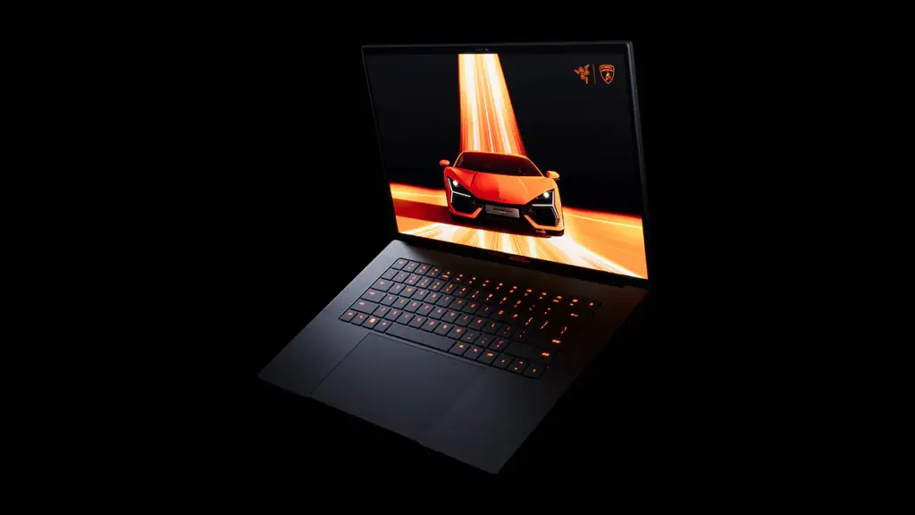 Razer Blade 16 x Automobili Lamborghini Edition