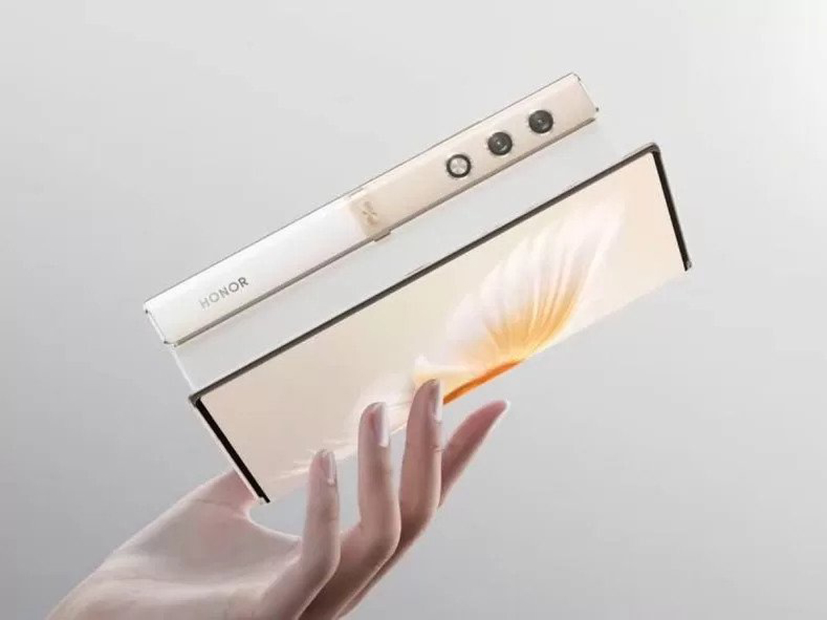 Honor V Purse - a foldable smartphone in the form of a woman's