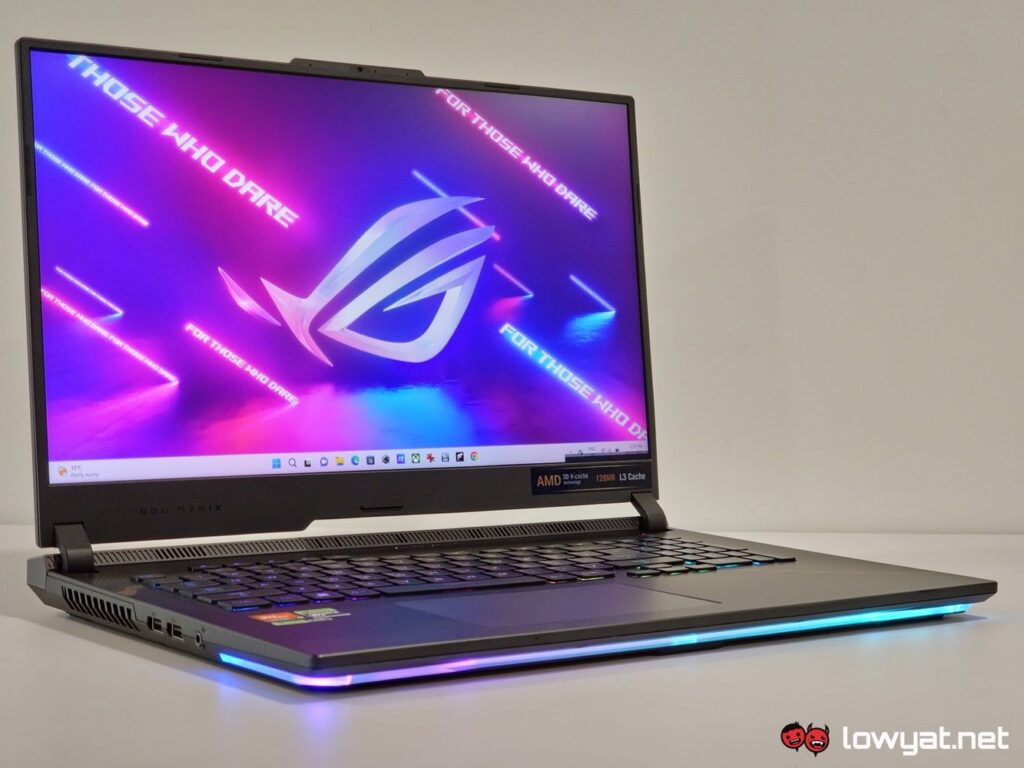 ASUS ROG Strix Scar 17 X3D 1