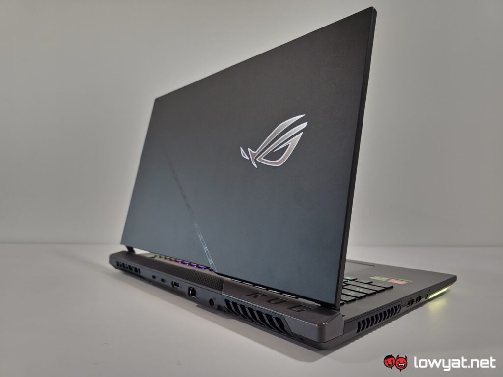 ASUS ROG Strix Scar 17 X3D 4