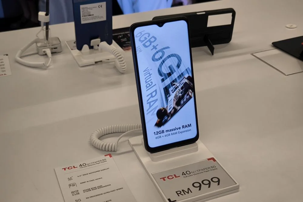 TCL 40 NXTPAPER 5G, Full-color Electronic Paper Display