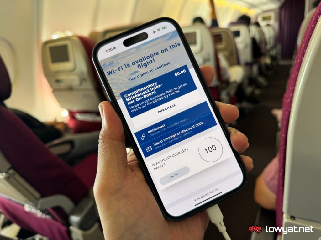 Malaysia Airlines in-flight WiFi hands on