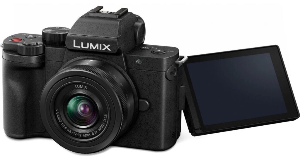 panasonic lumix g100d announced