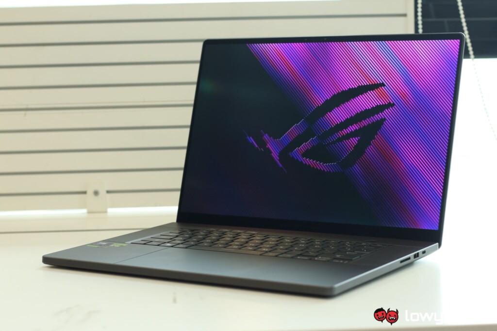 ASUS ROG Zephyrus G16 1