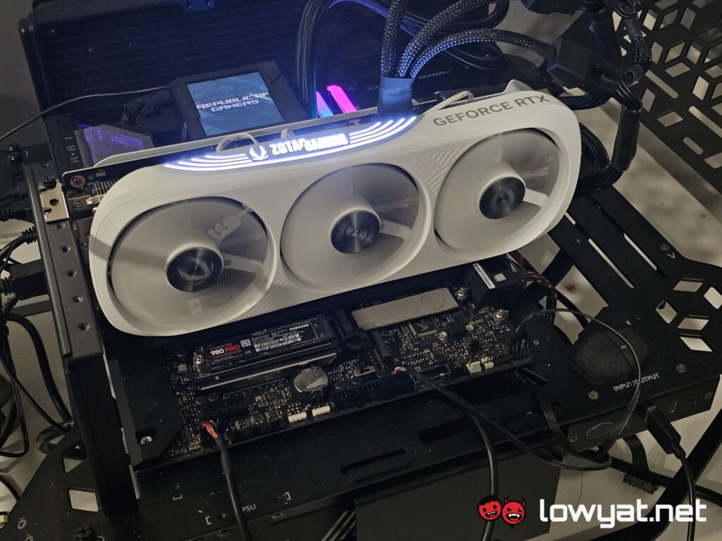 Zotac RTX 4070 Ti Super Trinity OC White 1