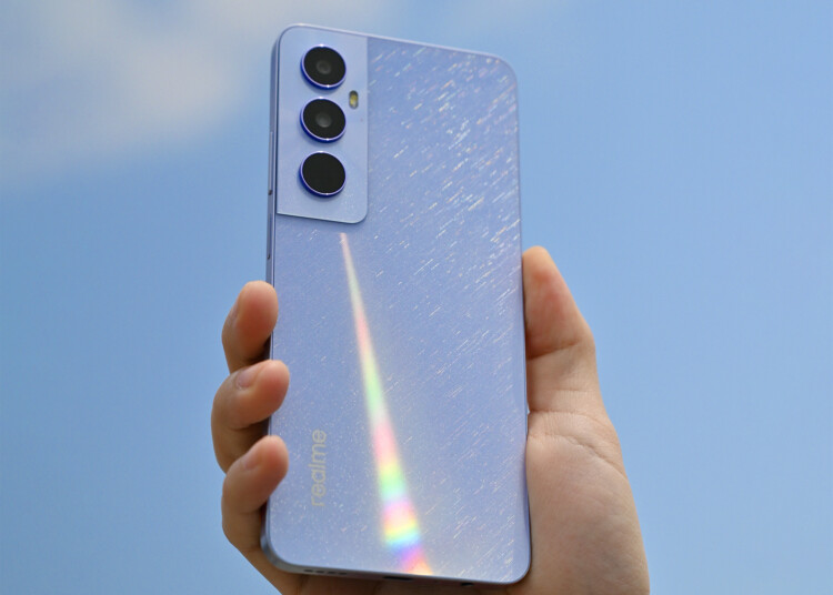 realme C65