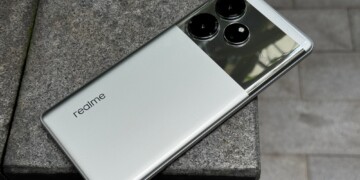 realme GT 6 review