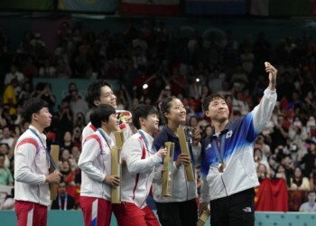 South-Korean-North-Koreans-Olympics-1