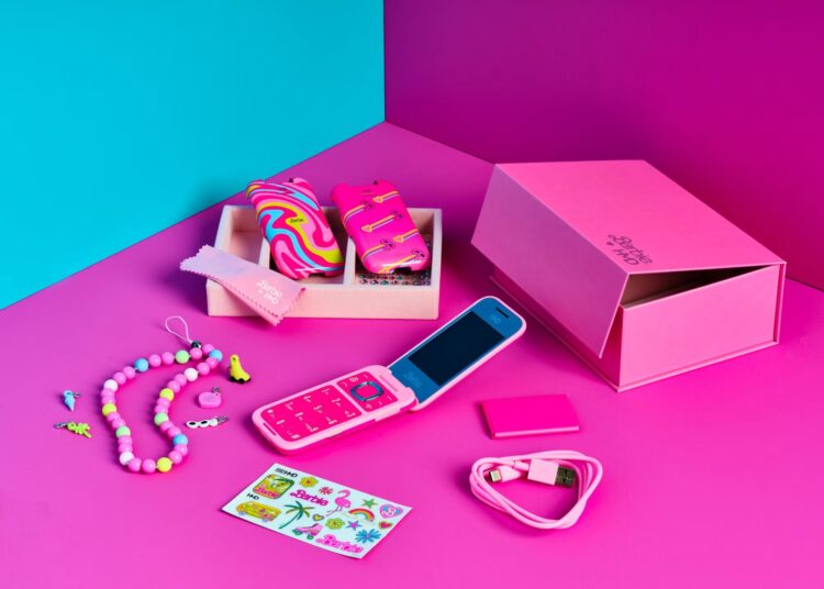 HMD Barbie Phone announced