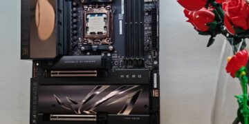 ASUS ROG Crosshair X870E Hero 1