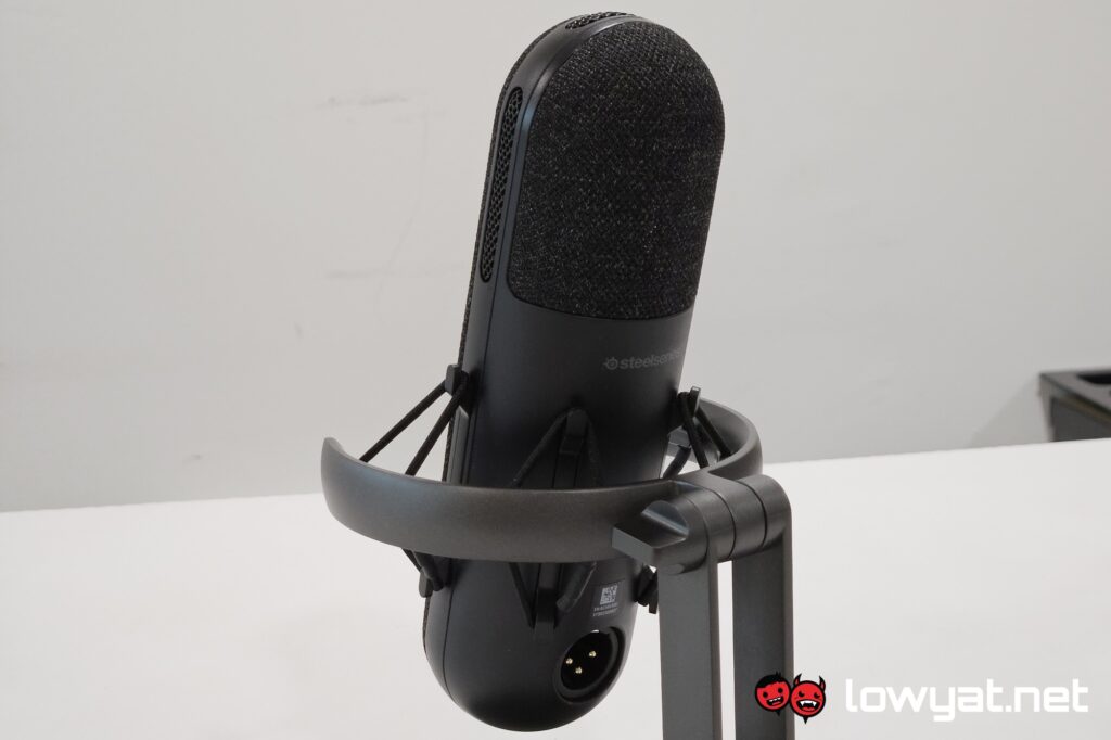 SteelSeries Alias Pro mic back