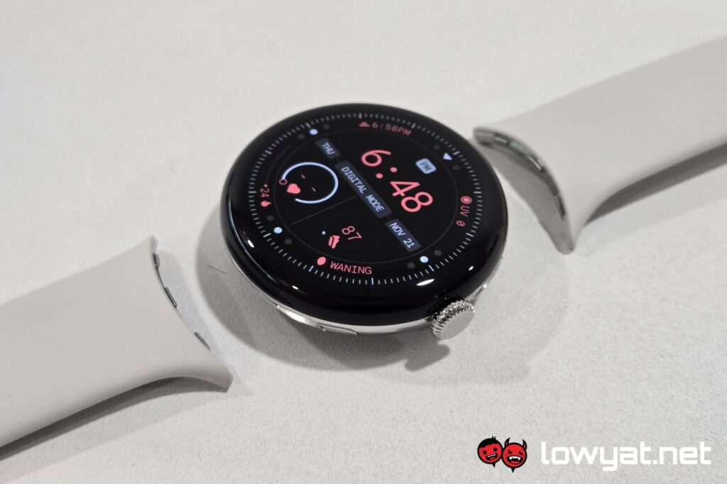 Google Pixel Watch 3 straps detached