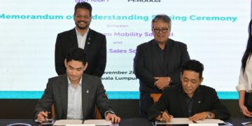 perodua signs partnership with petronas and gentari