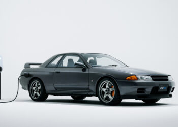 Nissan R32 Skyline GT-R EV conversion