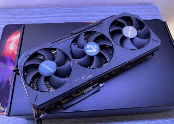 AMD-Radeon-RX-9070-XT-Gigabyte-Scalper-early-release-3